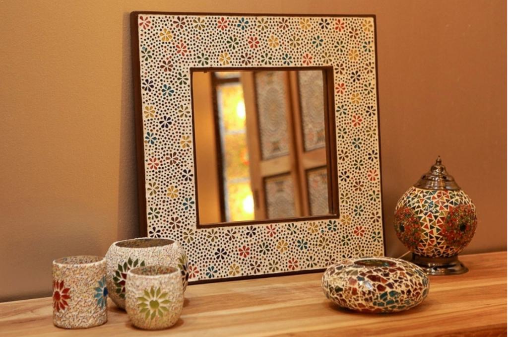 Spiegel met mozaïek frame, Nieuw, Ophalen of Verzenden, Minder dan 100 cm, Rechthoekig