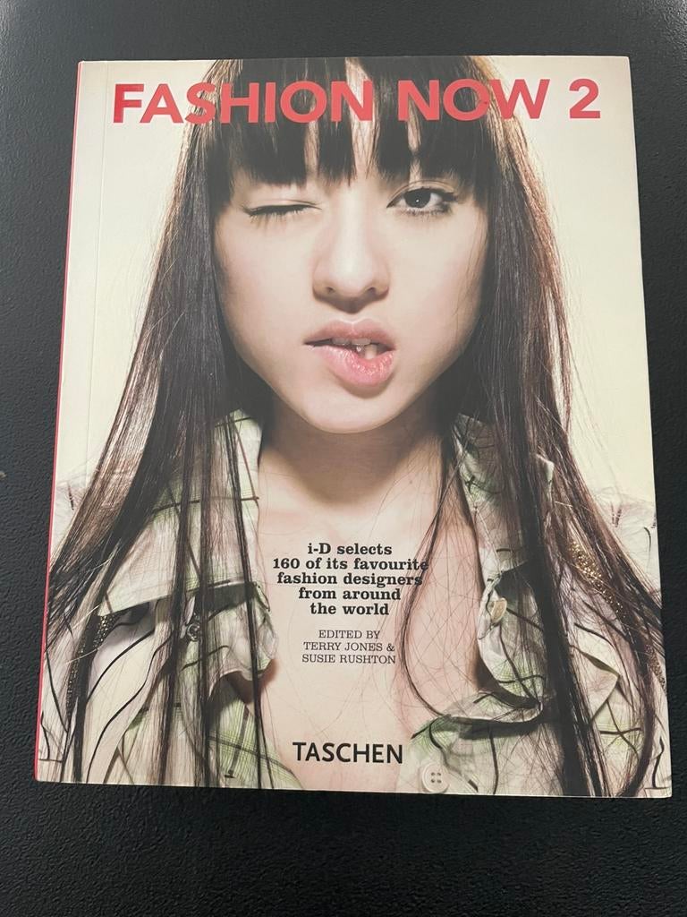 Fashion Now 2 Nieuw boek, Boeken, Ophalen of Verzenden, Nieuw, Mode algemeen