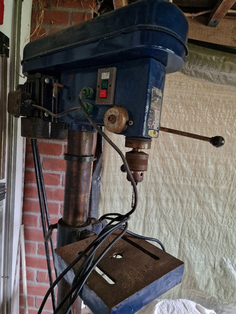 Kolomboormachine Ferm FM -16A     1979, Doe-het-zelf en Verbouw, Gereedschap | Boormachines, Ophalen, Gebruikt, Minder dan 400 watt