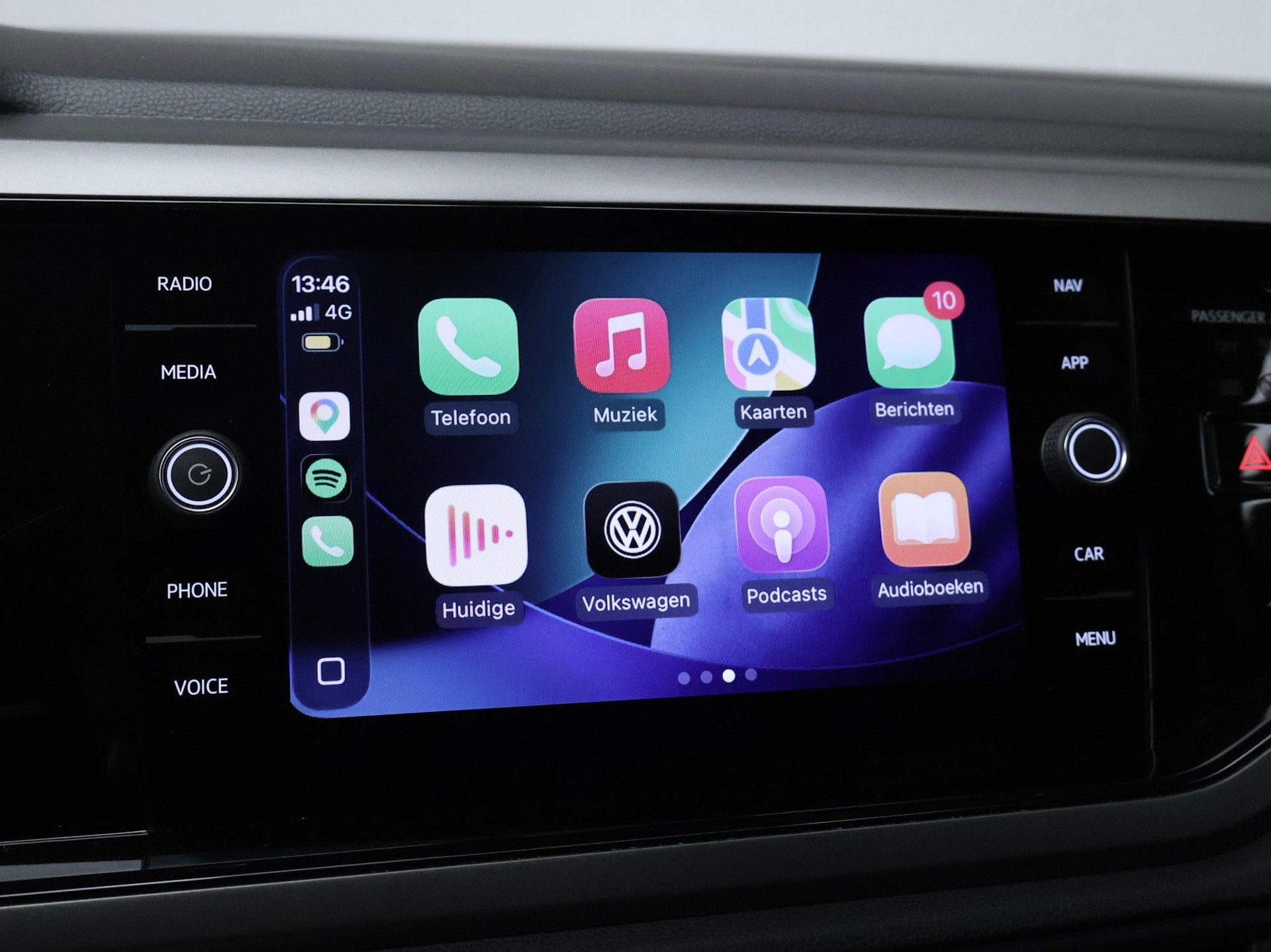 Volkswagen Polo 1.0 TSI Beats Sport (APPLE CARPLAY,GROOT NAV, Voorwielaandrijving, Euro 6, Automatische klimaatregeling, Origineel Nederlands
