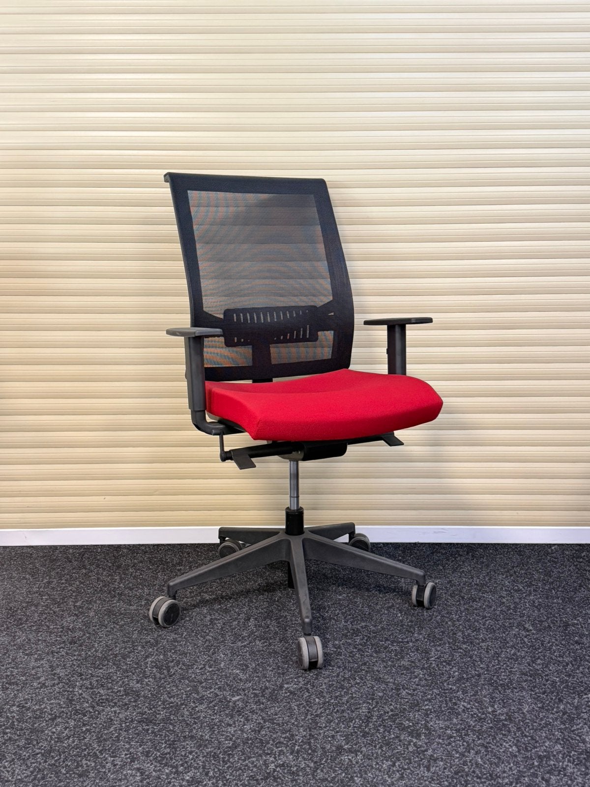 10x Ergonomische bureaustoel (voor maar €145 p.s!!), Ophalen of Verzenden, Gebruikt, Zwart