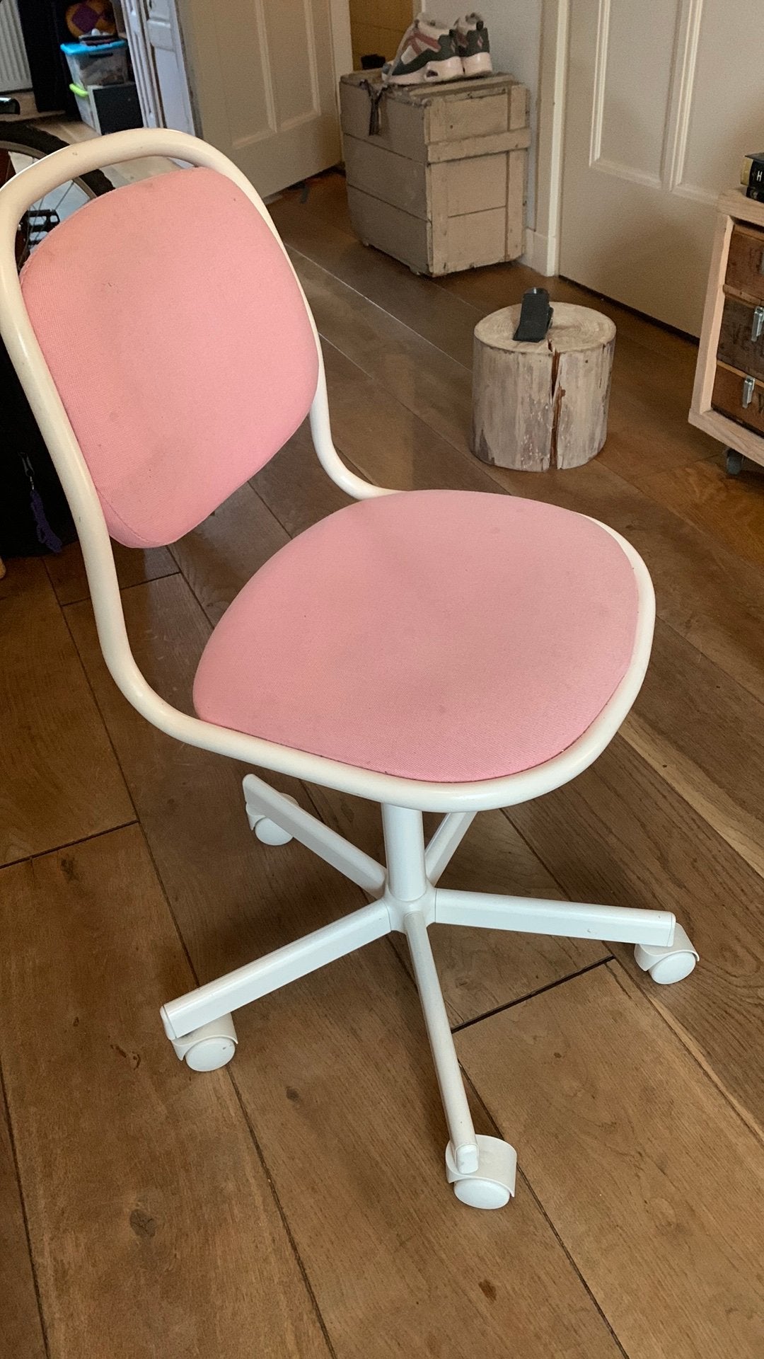 Roze bureaustoel van ikea, Ophalen, Gebruikt, Roze, Bureaustoel