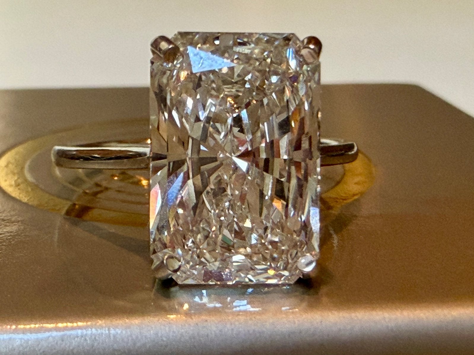 Gouden verlovingsring met grote diamant 5ct met certificaat!, Verzenden, Nieuw, 17 tot 18, Met edelsteen