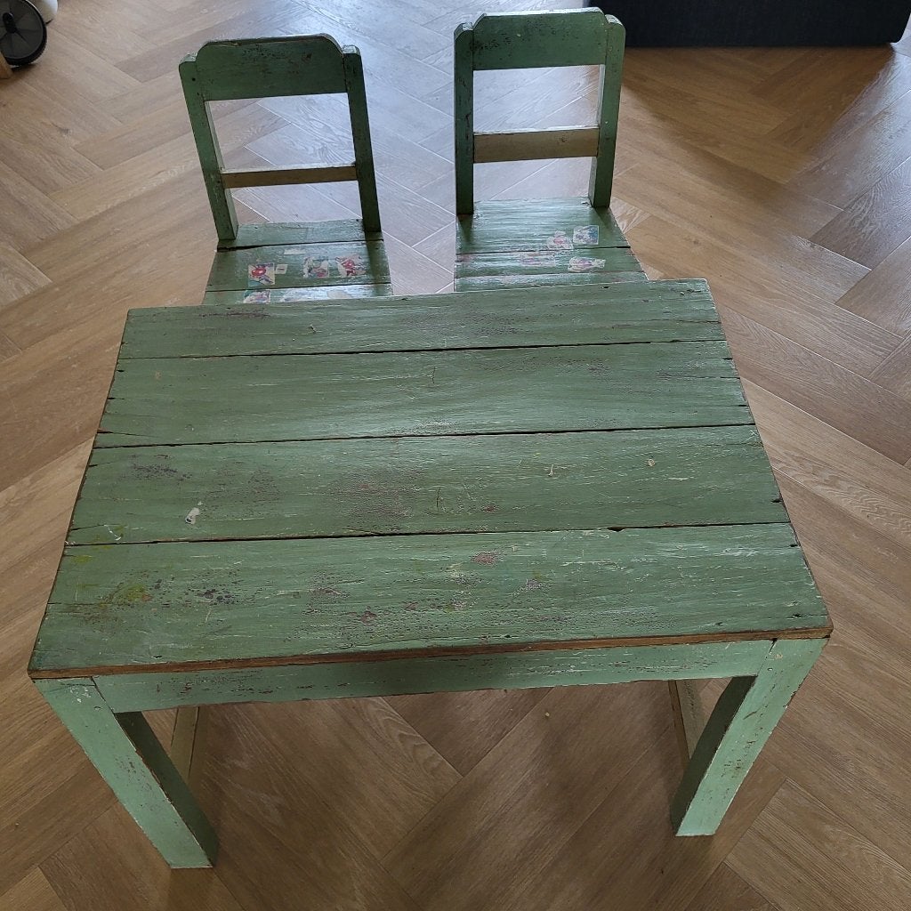 Kindertafel en 2 stoelen, Ophalen, Gebruikt, Tafel(s) en Stoel(en)