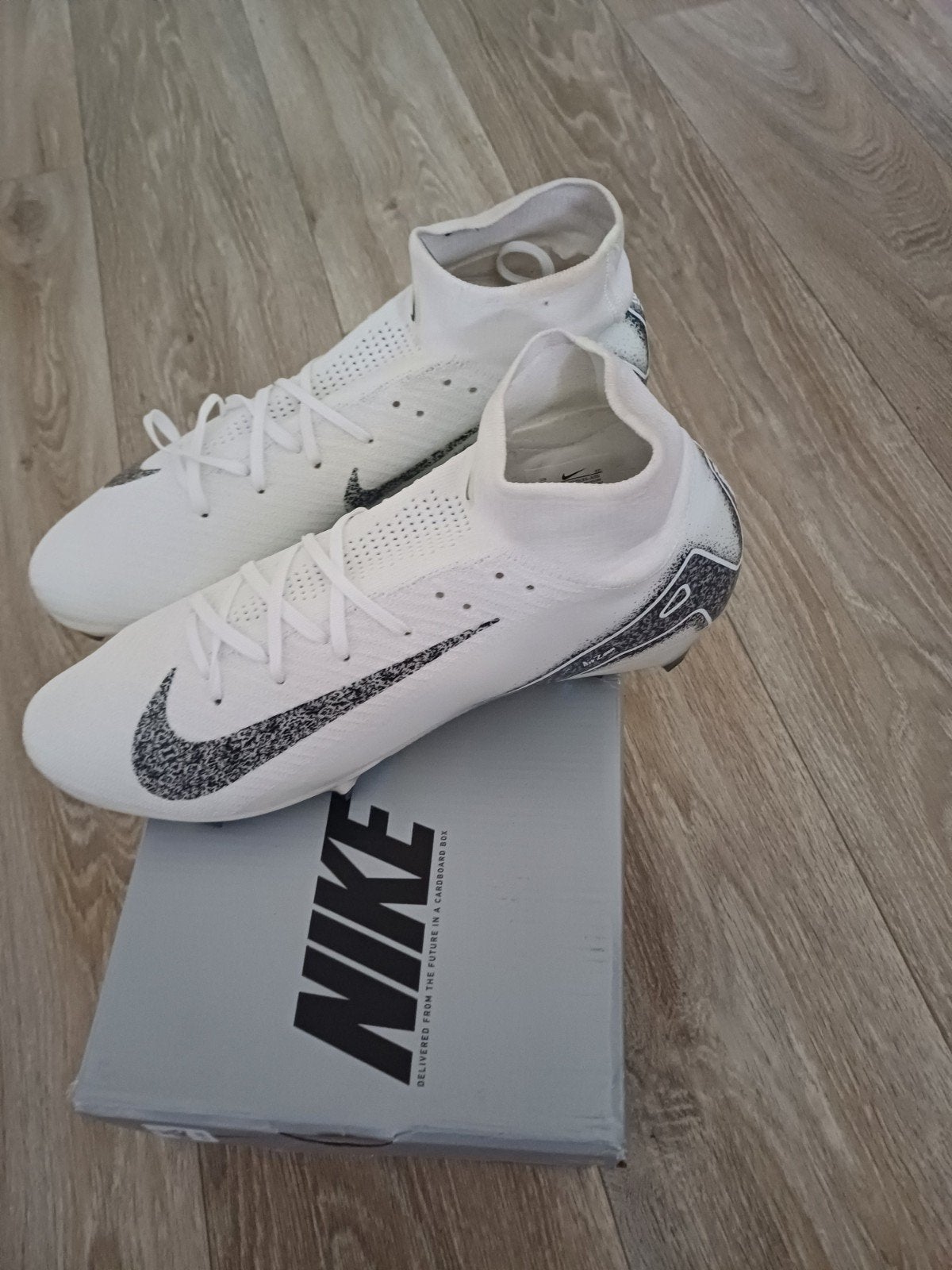 NIKE Mercurial Superfly 10. Frosty pack. Maat 45, Kleding | Heren, Sportkleding, Ophalen of Verzenden, Nieuw, Maat 46 (S) of kleiner