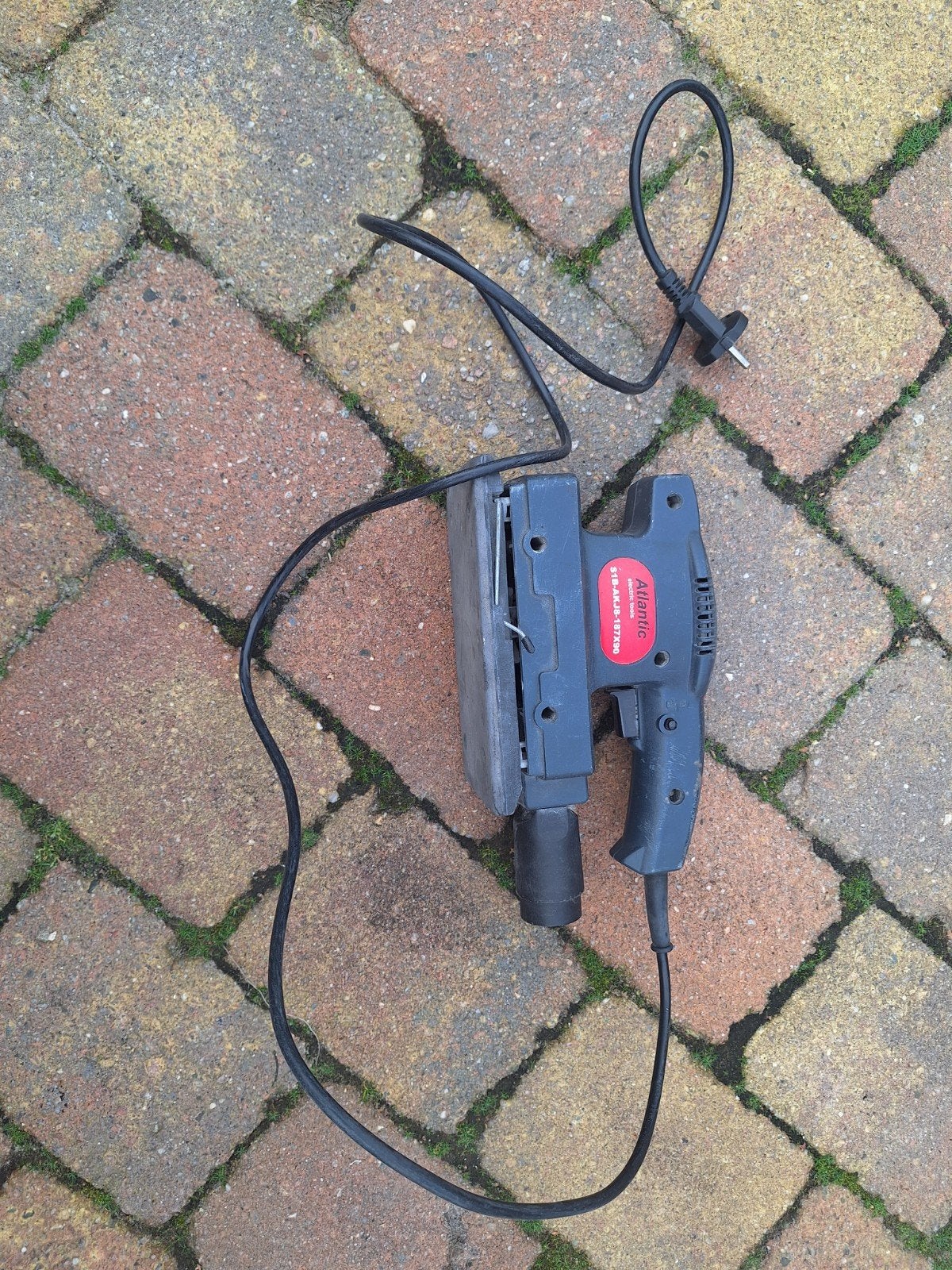 schuurmachine, Doe-het-zelf en Verbouw, Ophalen, Gebruikt, Minder dan 600 watt, Vlakschuurmachine