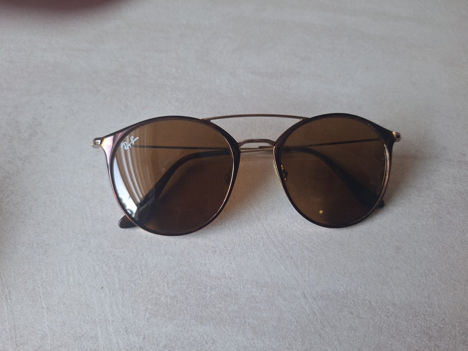 Ray-Ban zonnebril zo goed als nieuw met hoesje en doekje, Zonnebril, Bruin, Ophalen of Verzenden, Zo goed als nieuw