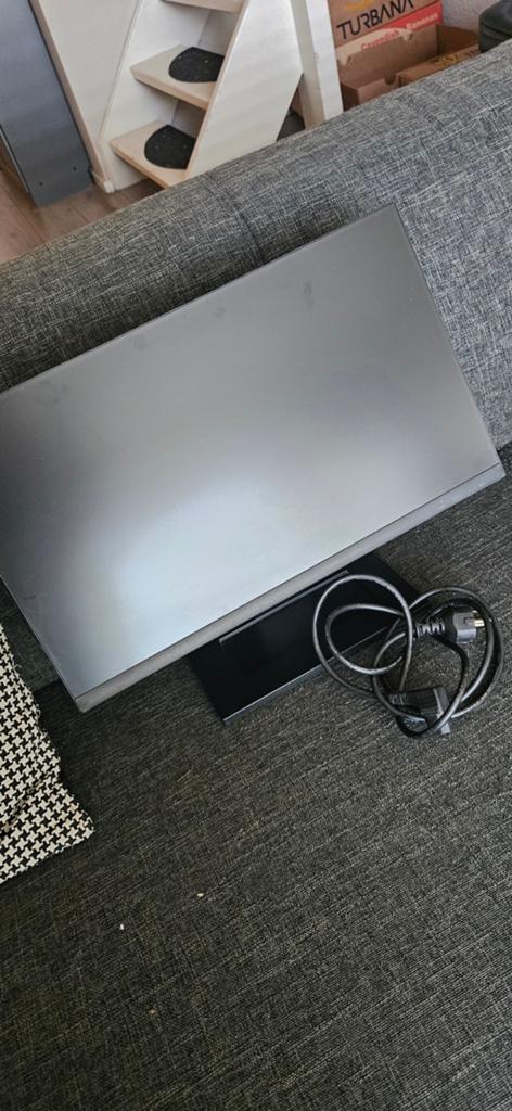 FHD IPS .Monitor. 22 Inch. Merk: DELL., Computers en Software, Monitoren, Ingebouwde speakers, IPS, Full HD, Zo goed als nieuw