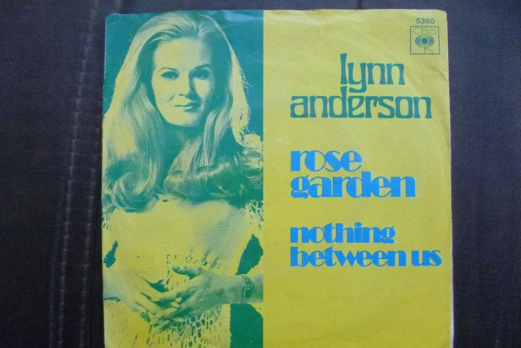 Lynn Anderson - Rose Garden / Nothing Between Us (Single), 7 inch, Zo goed als nieuw, Overige typen, Country en Western
