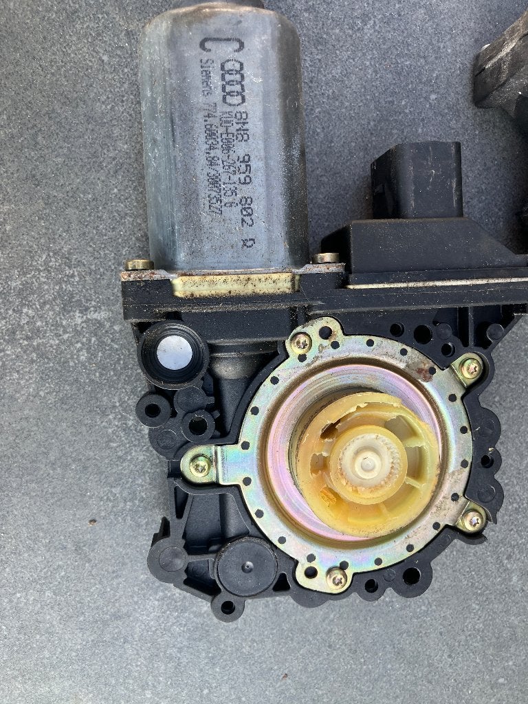 Audi TT MK1 8N Raammotoren Set Links + Rechts, Auto-onderdelen, Ruiten en Toebehoren, Ophalen of Verzenden, Gebruikt, Audi
