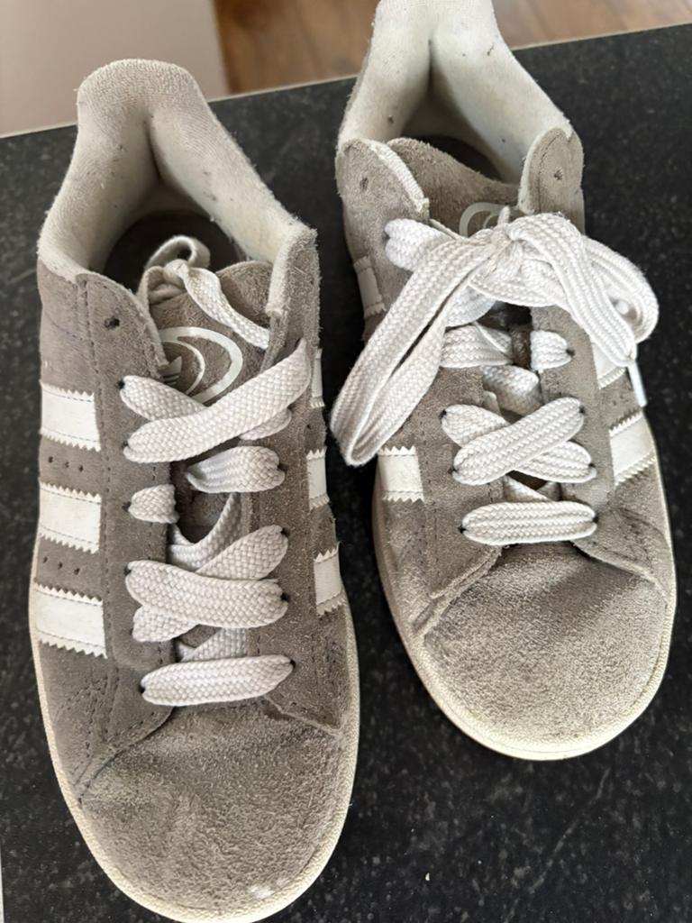 Adidas Campus Schoenen, Kleding | Dames, Schoenen, Ophalen of Verzenden, Grijs, Sneakers of Gympen, Zo goed als nieuw