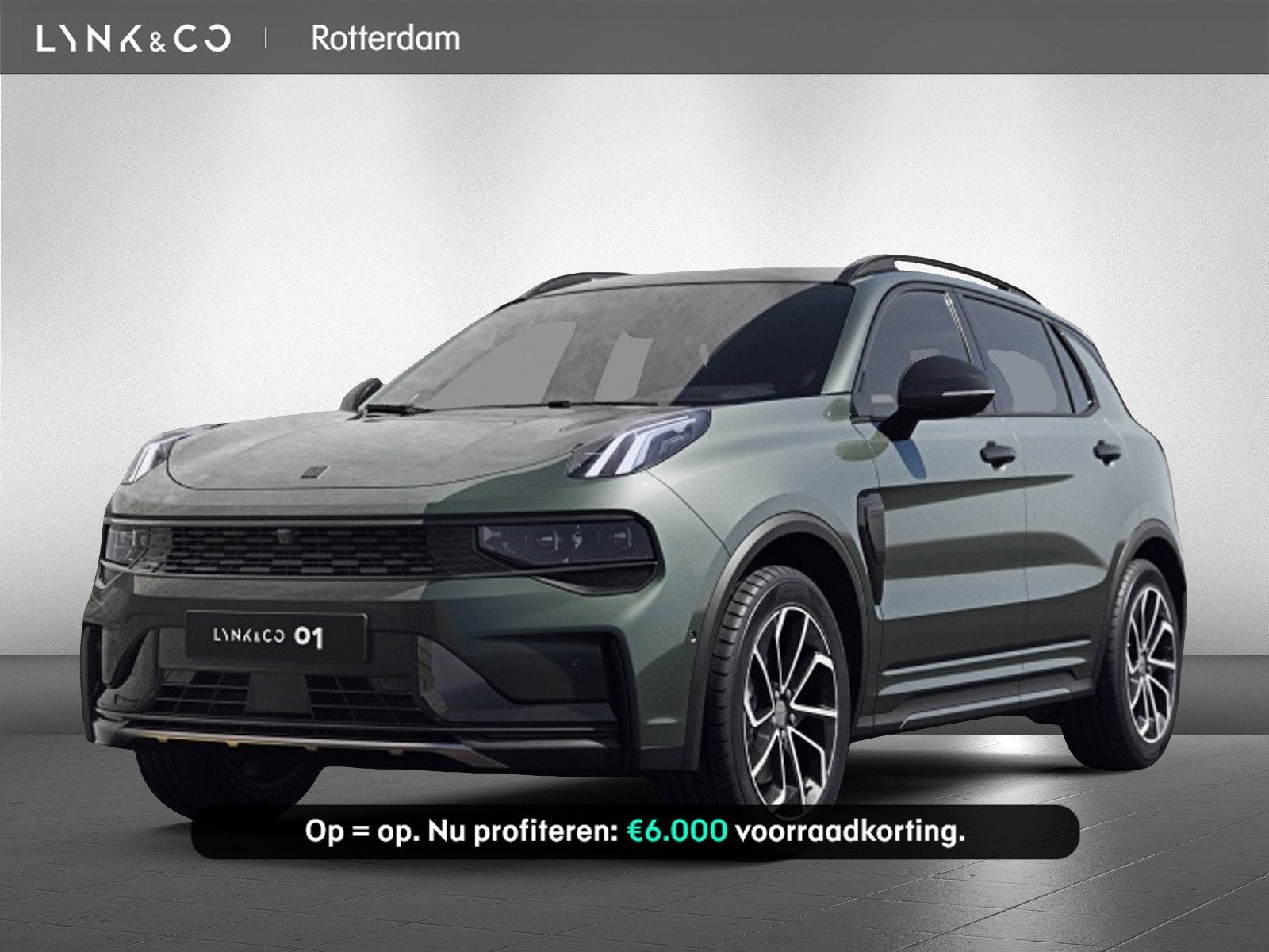 Lynk & Co 01 | CORE | UIT VOORRAAD LEVERBAAR! | Achteruitrij, Auto's, Stof, 1800 kg, Zwart, 4 cilinders