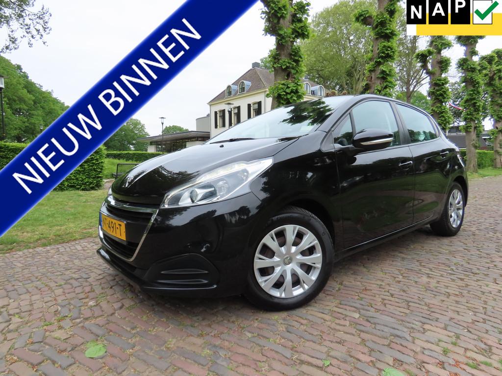 Peugeot 208 1.2 PureTech Active Airco Cruisecontrol Carplay, Voorwielaandrijving, Gebruikt, 1199 cc, 82 pk