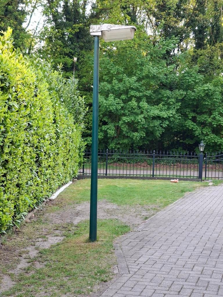 Buiten lantaarn, Tuin en Terras, Buitenverlichting, Gebruikt, Staande lamp, Ophalen of Verzenden, Netvoeding