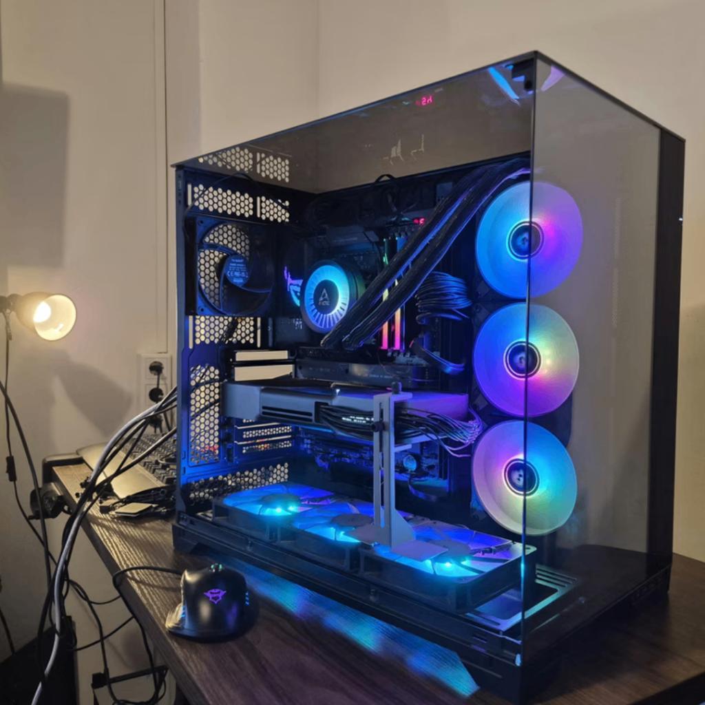 Gaming PC // RTX 5090 & AMD 7 9850X3D, Ophalen, 7604 HM, 32 GB, DTGParts.Business@gmail.com