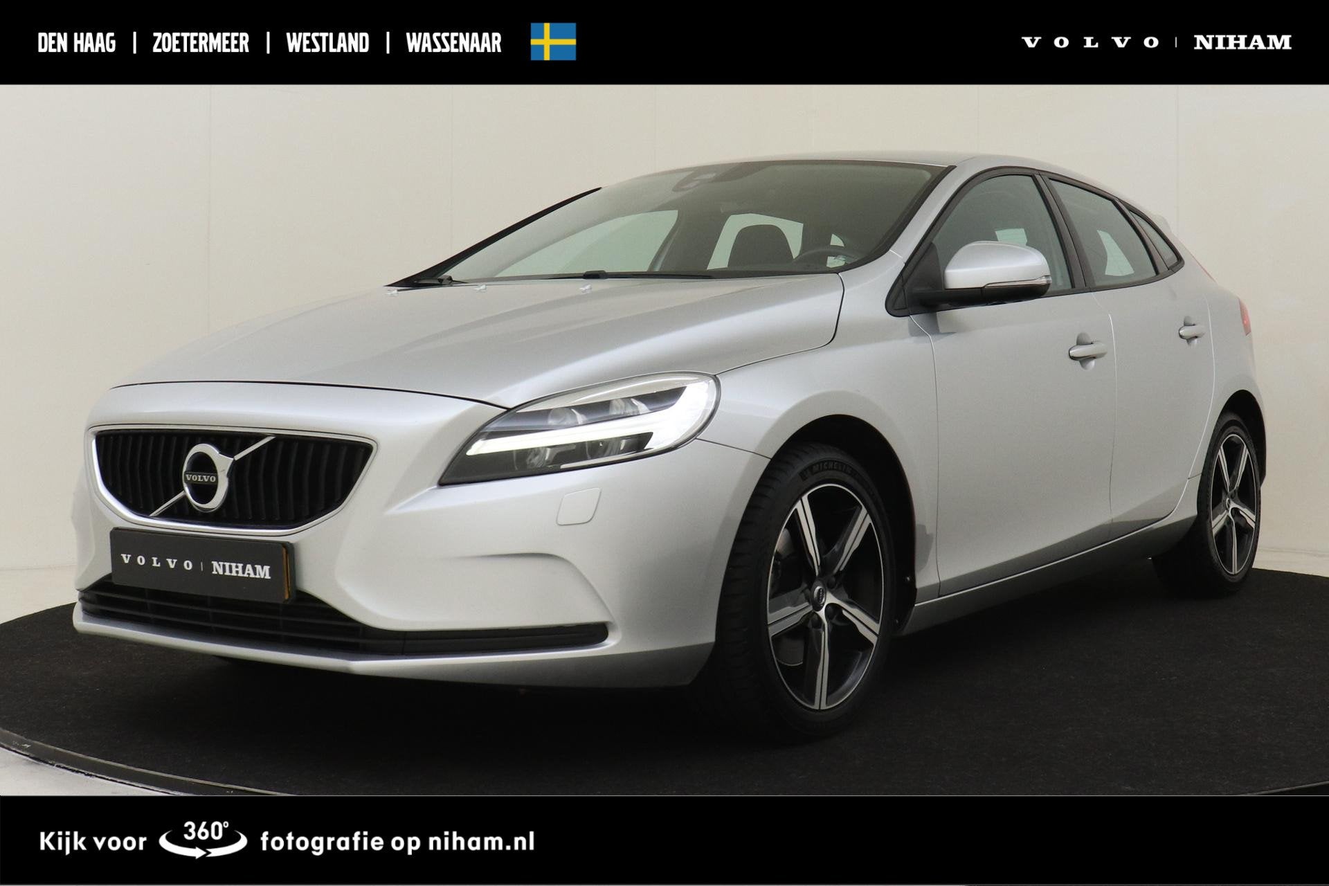 Volvo V40 T3 MOMENTUM -CRUISE|STOELVERW.|STANDKACHEL|PDC.A|H, Voorwielaandrijving, 12 maanden, Euro 6, 4 cilinders