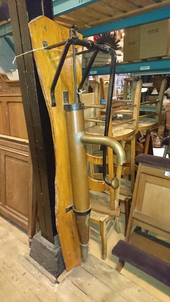 Antieke grote scheepspomp waterpomp mooie horeca decoraties, Ophalen