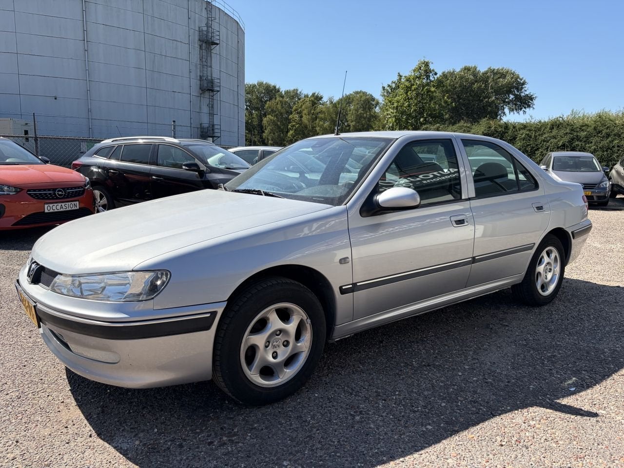 Peugeot 406 1.8-16V STX AIRCO SEDAN NIEUWE APK (bj 2000), foto 2