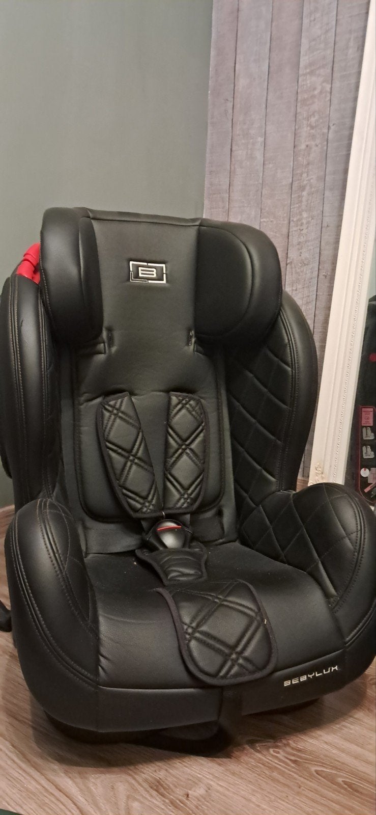 Leren Baby autostoel met verkleinkussentjes, Kinderen en Baby's, Overige merken, 9 t/m 18 kg, Verstelbare rugleuning, Ophalen of Verzenden