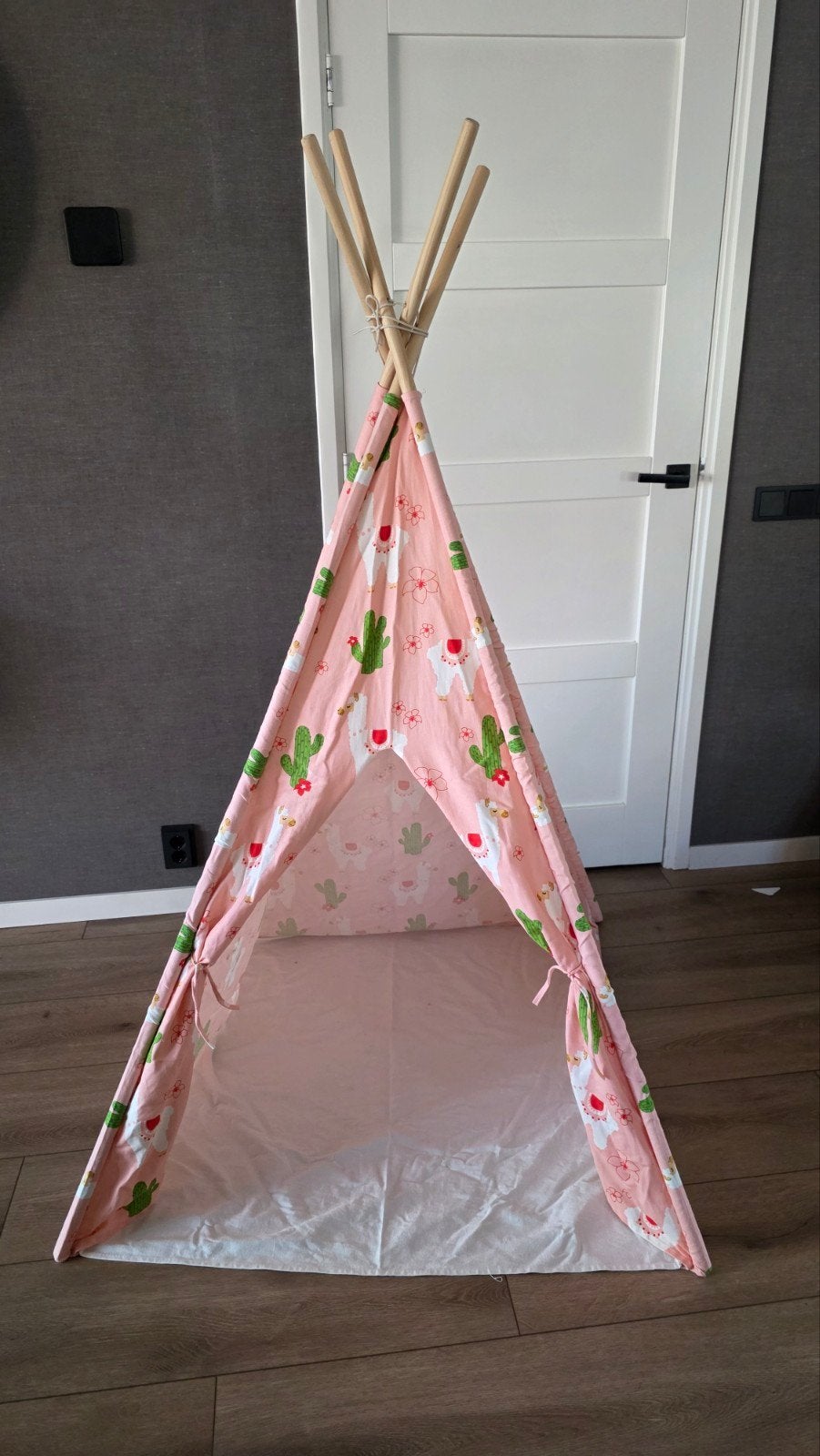 Leuke roze tipi speeltent met lama's en cactussen, Ophalen of Verzenden, Zo goed als nieuw