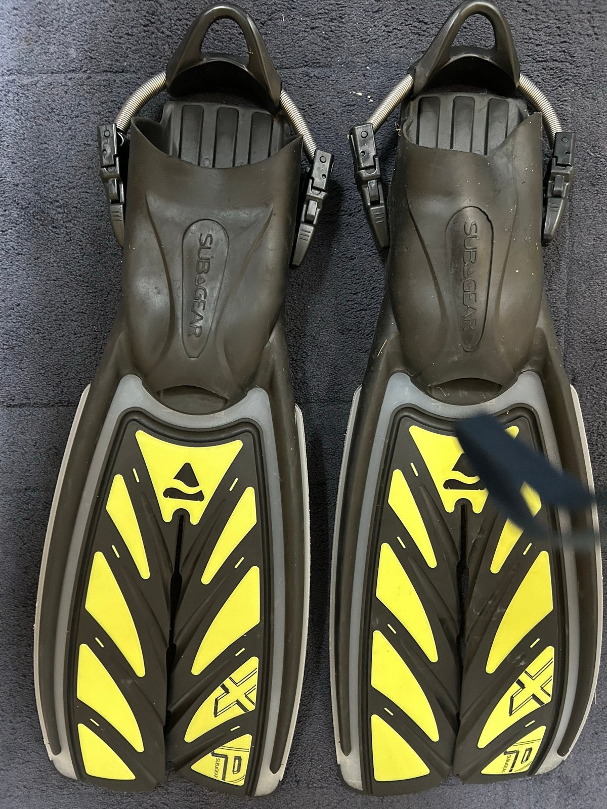 SUB-GEAR duikvinnen met straps mt 43/44, Watersport en Boten, Ophalen, Gebruikt, Zwem- of Duikvliezen