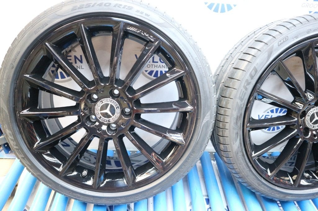 19 inch AMG velgen Mercedes A-klasse CLA origineel zomerset, 19 inch, Gebruikt, Banden en Velgen, Ophalen of Verzenden