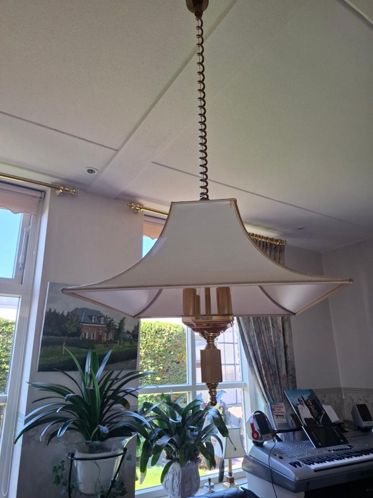 Klassieke hanglamp met stoffen kap - Elegant en sfeervol, Gebruikt, Klassiek, Ophalen of Verzenden, Stof