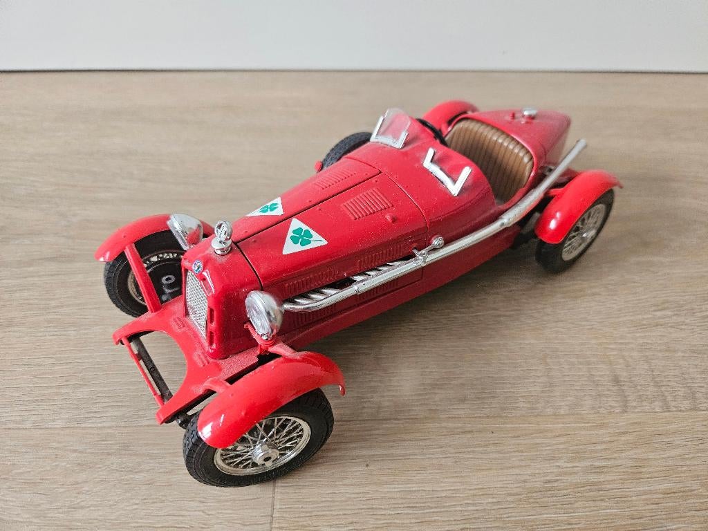 Bburago Alfa Romeo 2300 1934 1:18, Ophalen of Verzenden, Gebruikt, Auto, Bburago
