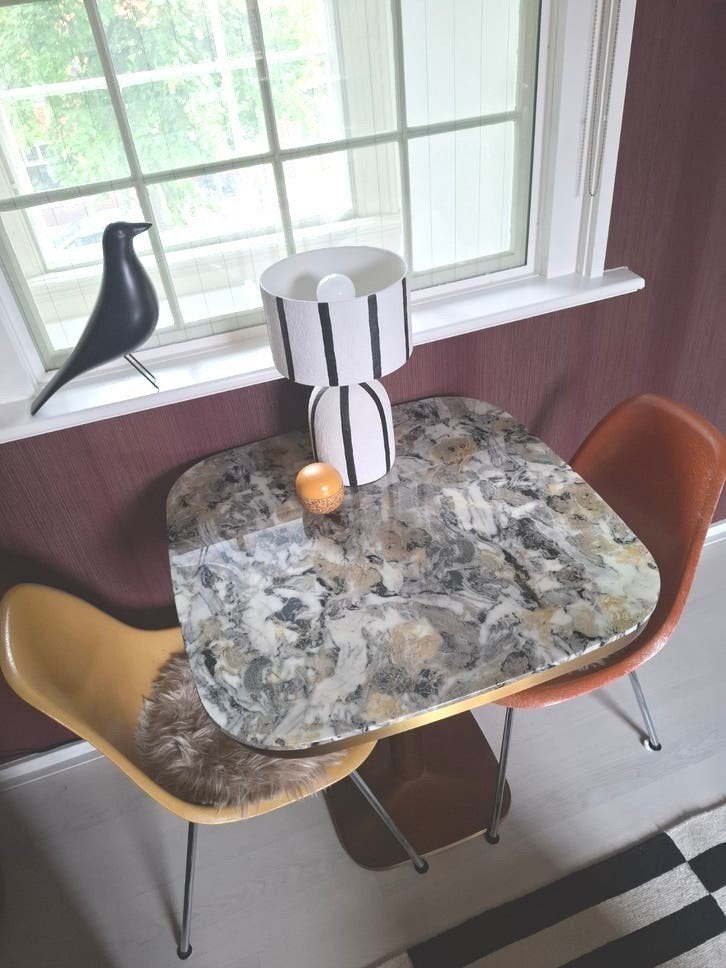 Unieke bartafel/cafétafel met marmer blad/gouden poot, Ophalen, Kunststof, Gebruikt, 50 tot 100 cm