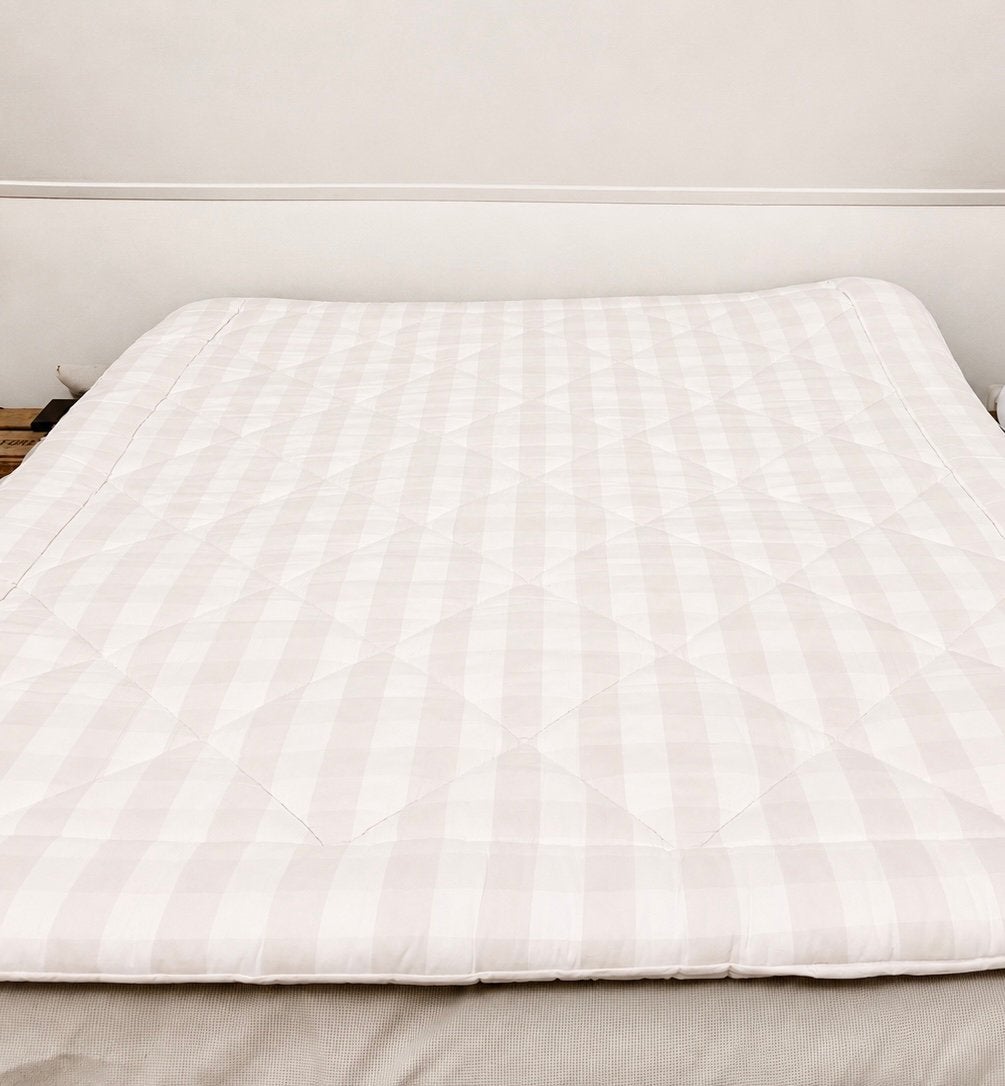 Hästens matras topper 180 x 200 cm, Huis en Inrichting, Slaapkamer | Matrassen en Bedbodems, Ophalen, Zo goed als nieuw, Tweepersoons