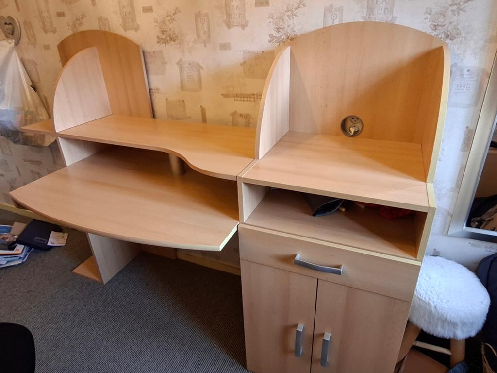 Bureau, Huis en Inrichting, Kasten | Computermeubels, Zo goed als nieuw, Ophalen