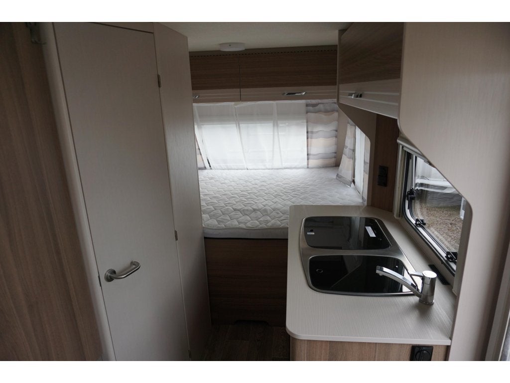 Dethleffs C'Joy 410 QL Mover Thule dakluifel, Standaardzit, Schokbreker, Bedrijf, 750 - 1000 kg