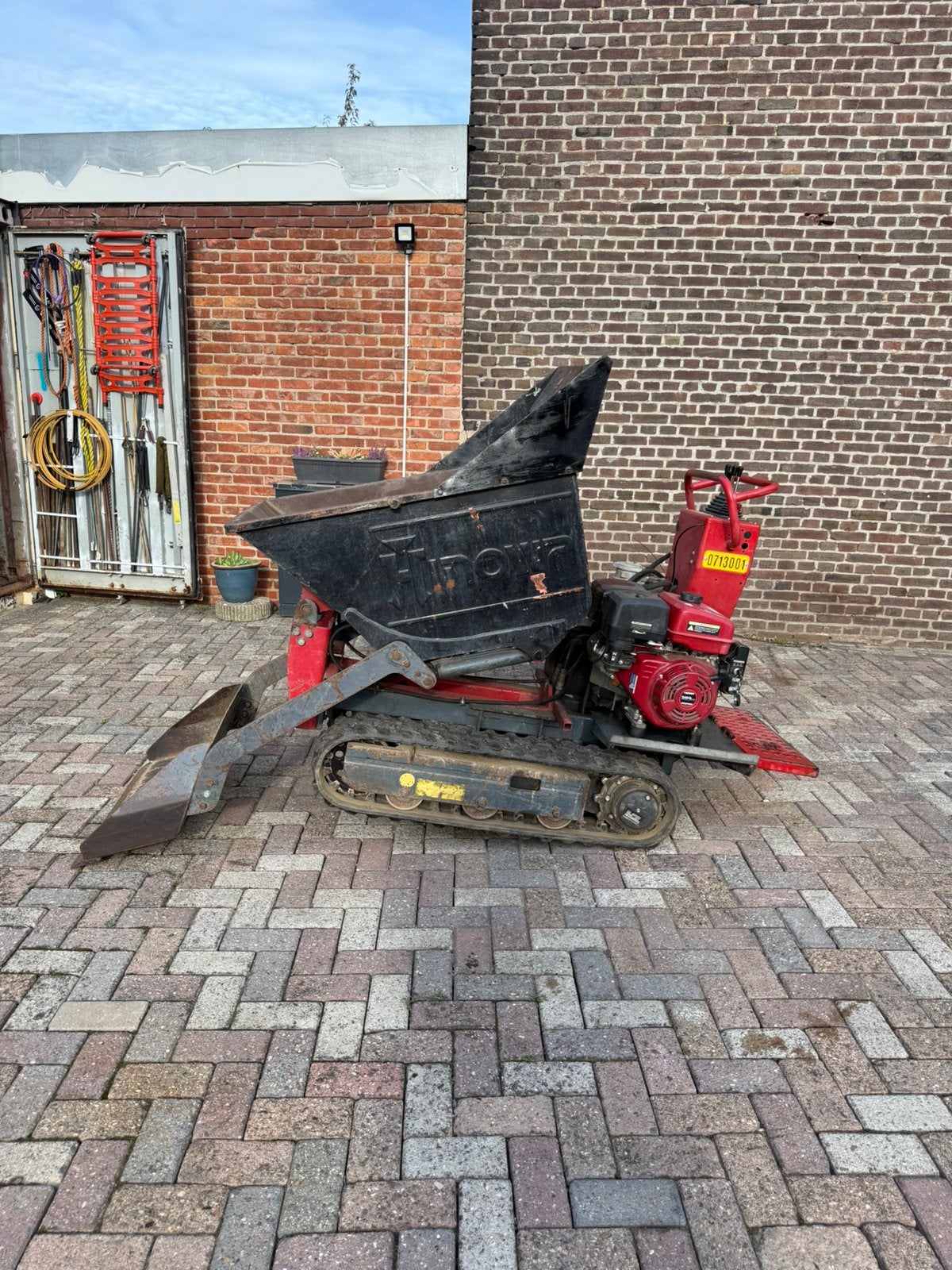 Hinowa hp1100b, Ophalen, Voertechniek