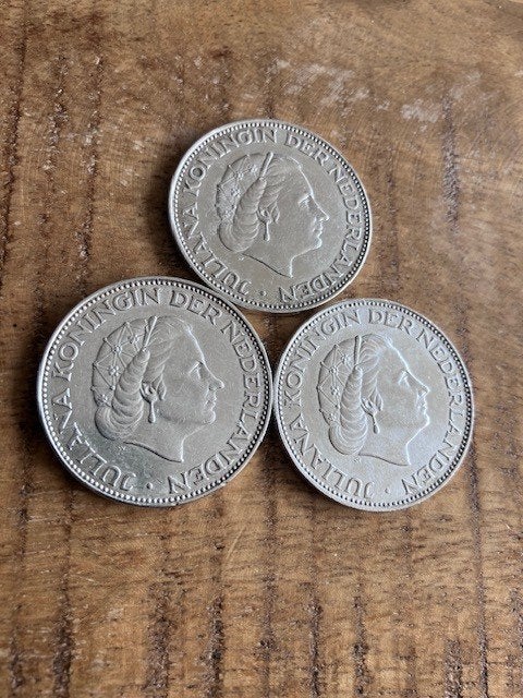 Set van 3 zilveren 2½ gulden Juliana 61, 62, 66.  ZF 75,-, Koningin Juliana, Setje, Zilver, Ophalen of Verzenden