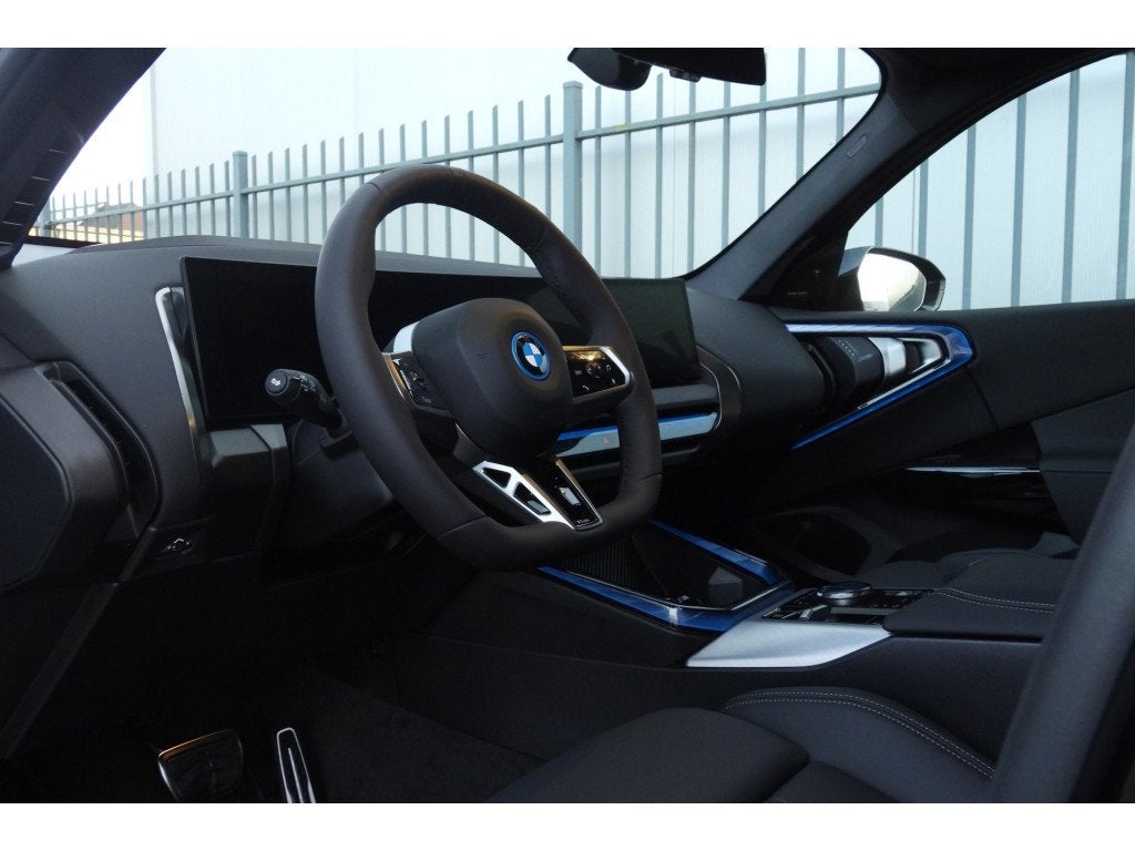 BMW X3 30e xDrive M Sport Automaat / Panoramadak / Sportstoe, Auto's, Automaat, Zwart, 4 cilinders, Zwart