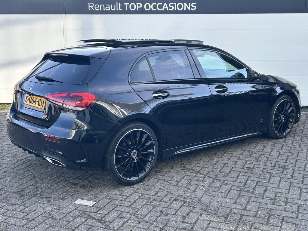 Mercedes-Benz A-klasse 180 d Premium Plus | Navigatie | Came, Auto's, Mercedes-Benz, 1345 kg, Gebruikt, 4 cilinders, Met garantie (alle)