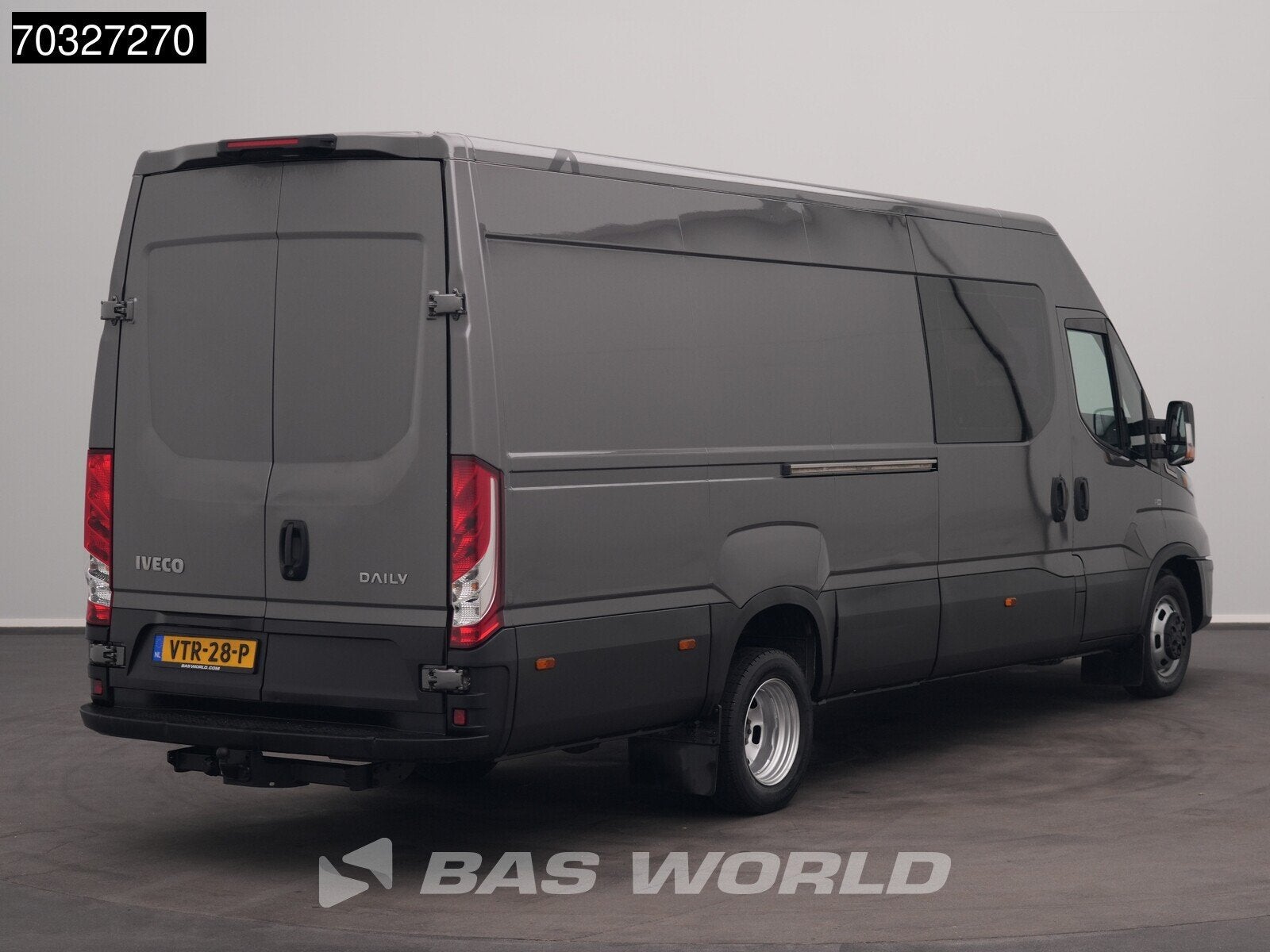 Iveco Daily 35C21 3.0L Dubbel Cabine Automaat 210PK 3,5t Tre, Auto's, Stof, Gebruikt, Euro 6, 4 cilinders