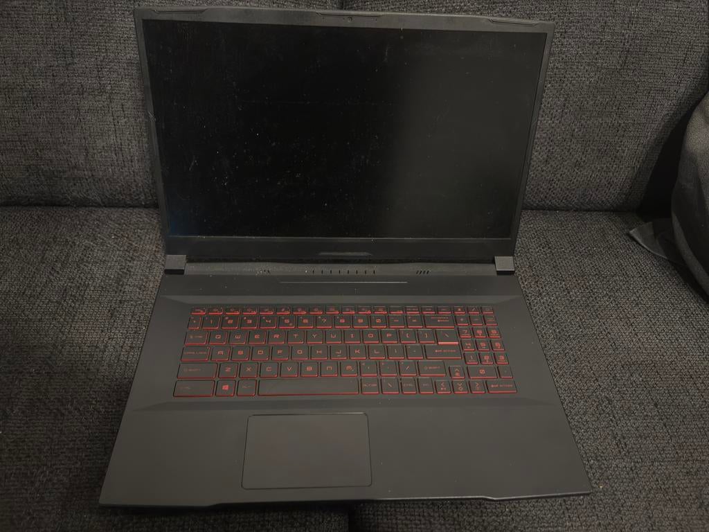 Gaming laptop MSI Katana GF76 i7 / RTX 3060 / 17 inch, Computers en Software, Windows Laptops, Zo goed als nieuw, 17 inch of meer