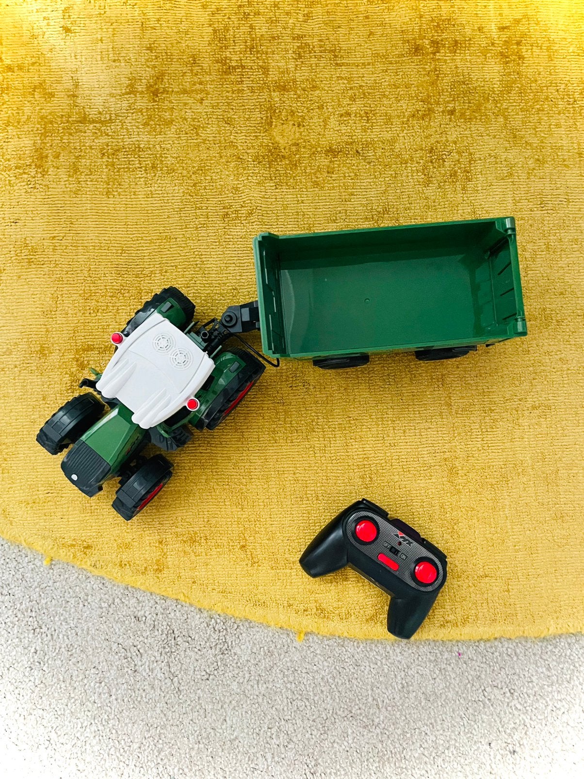 Tractor met afstandbediening, Ophalen, Zo goed als nieuw
