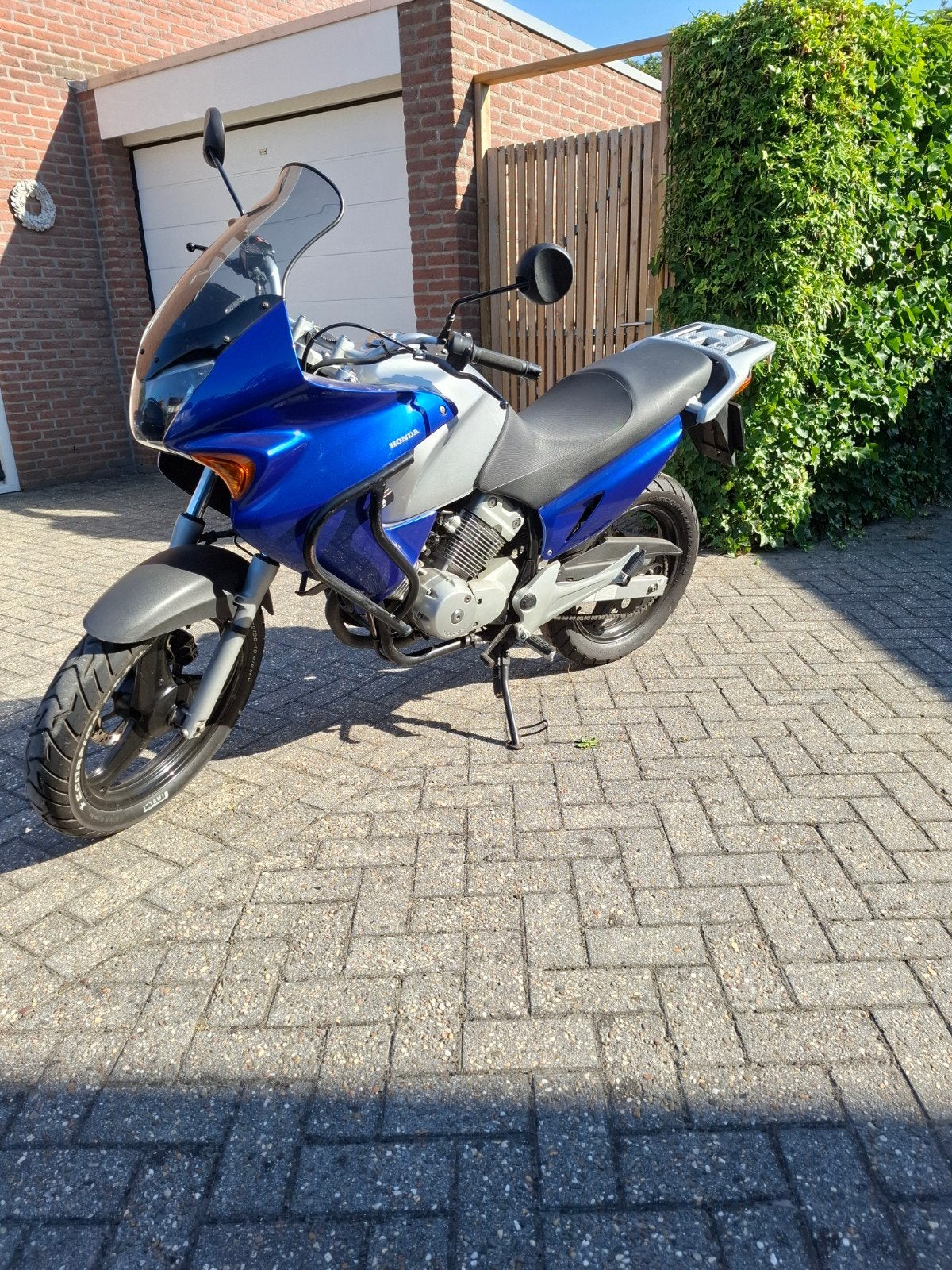 Honda Varadero 125cc - Voor A1 rijbewijs, Motoren, 2 cilinders, Occasion, Particulier, 125 cc