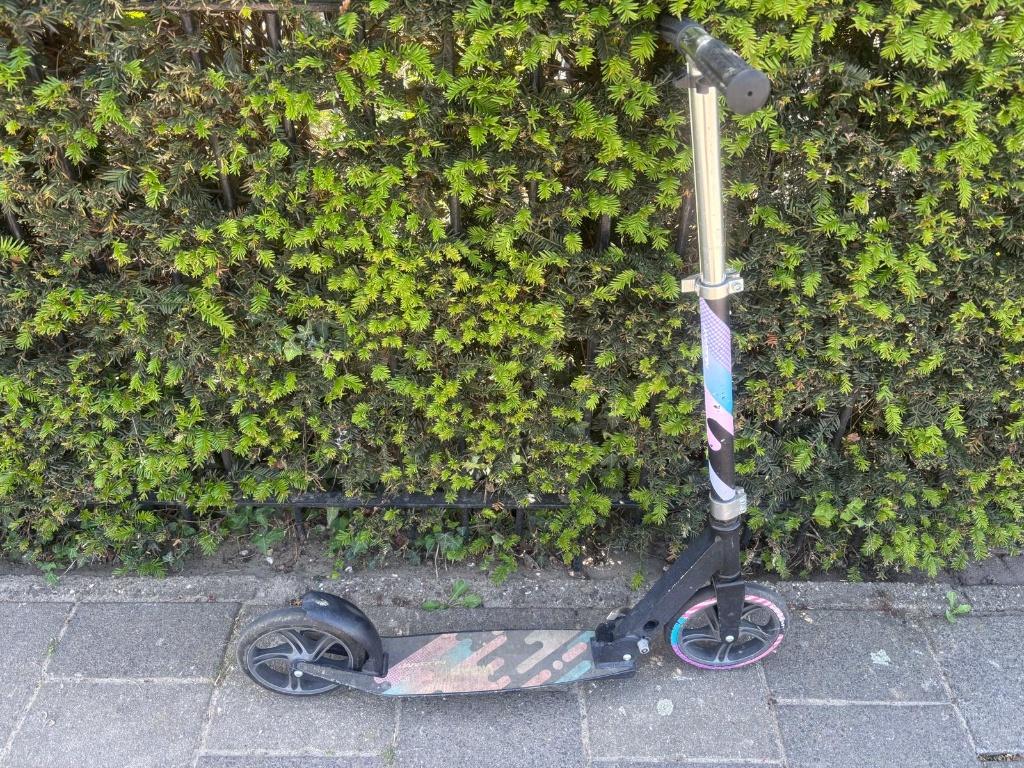Step space, Fietsen en Brommers, Steps, Ophalen, Gebruikt, Gewone step
