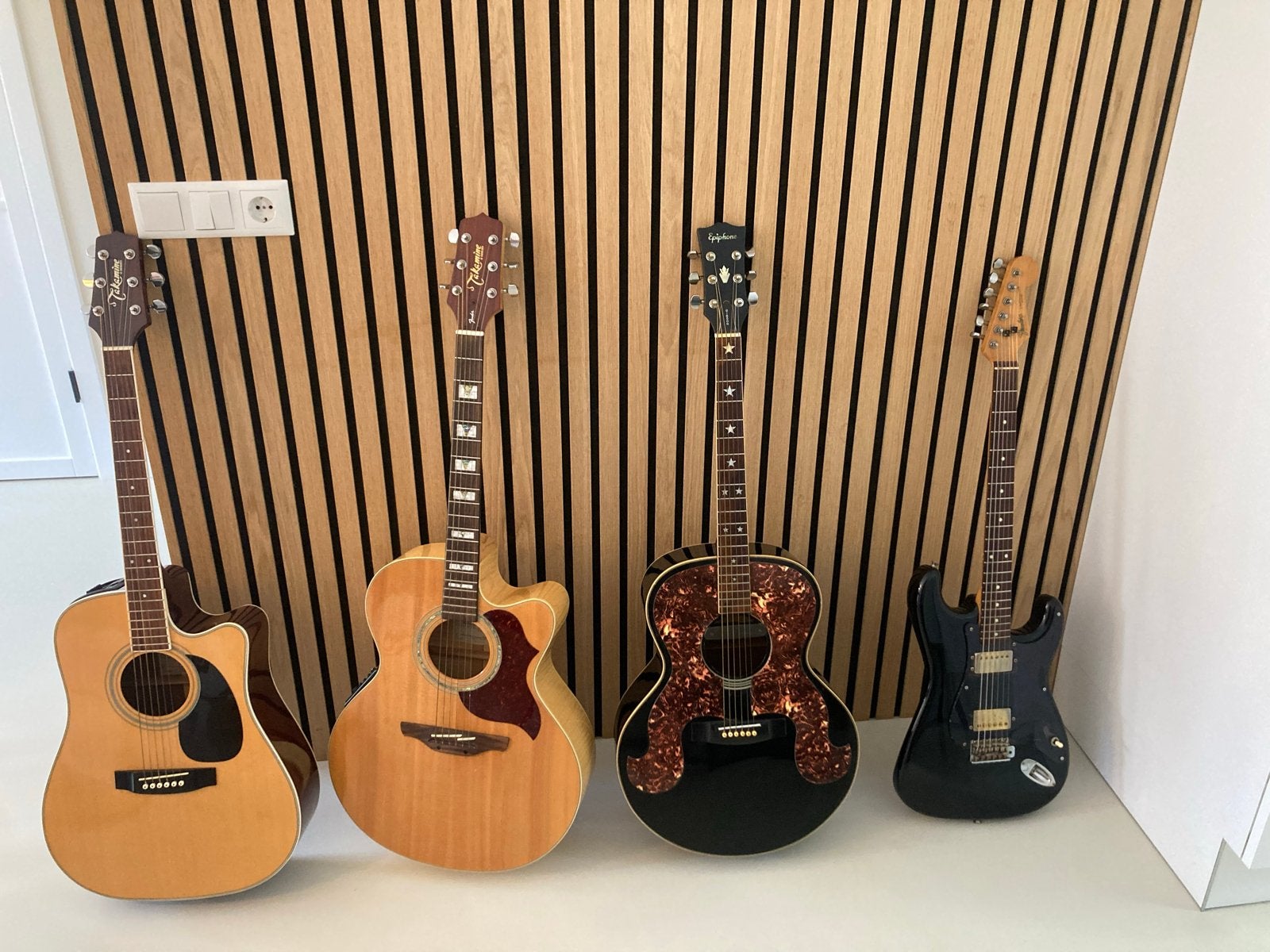 Gitaarcollectie: Fender, Takamine, Gibson Epiphone + Verster, Ophalen, Gebruikt, Western- of Steelstringgitaar