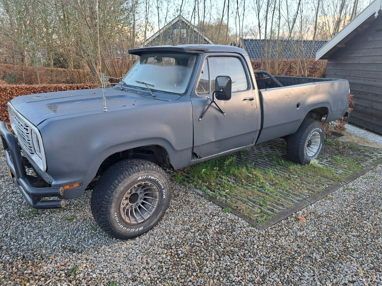 Dodge W200 4WD 1976 V8, Ophalen