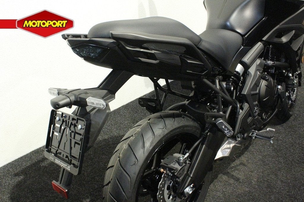 Kawasaki Versys 650 ABS, Motoren, Motoren | Kawasaki, Bedrijf, Toermotor