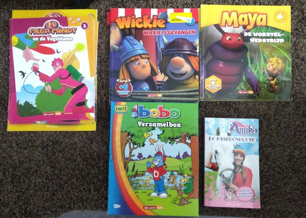 Studio 100 Boeken Kabouter Plop Piet Piraat en meer, Ophalen of Verzenden, Zo goed als nieuw, Fictie algemeen