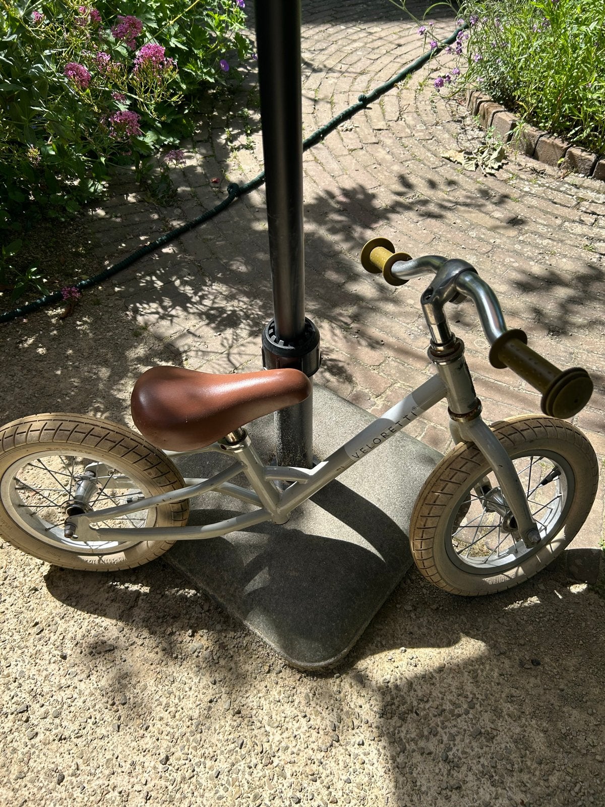 Veloretti loopfiets blauw en creme, Ophalen, Gebruikt, Loopfiets