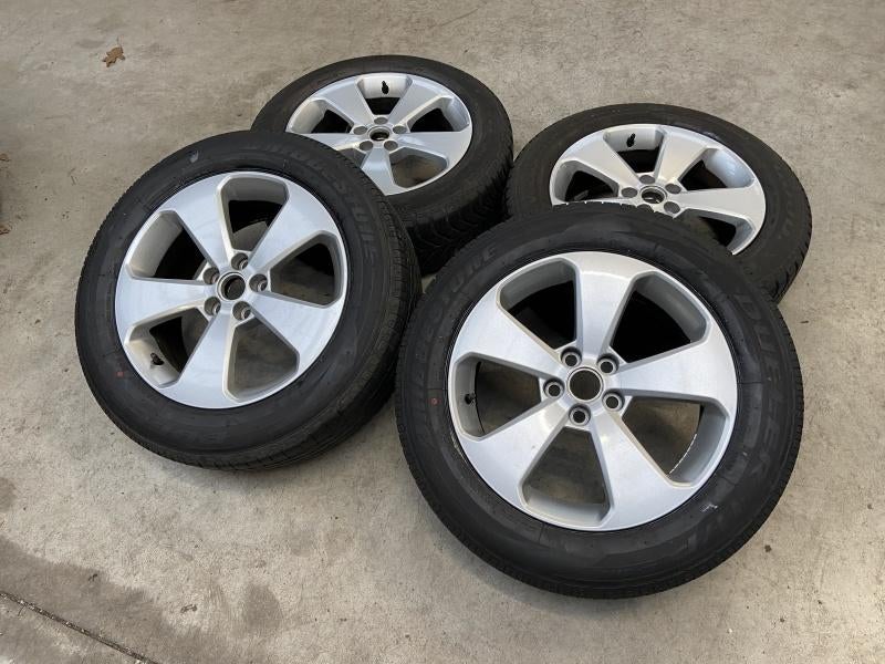 17 inch originele velgen + zomerbanden Opel Mokka, Auto-onderdelen, Banden en Velgen, Banden en Velgen, Zomerbanden, 17 inch, 215 mm