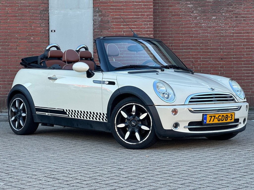 Mini Cabrio 1.6 Cooper Sidewalk|116PK|LEDER|CABRIO|AIRCO|PDC, Auto's, Mini, Voorwielaandrijving, Gebruikt, 4 cilinders, Cabriolet