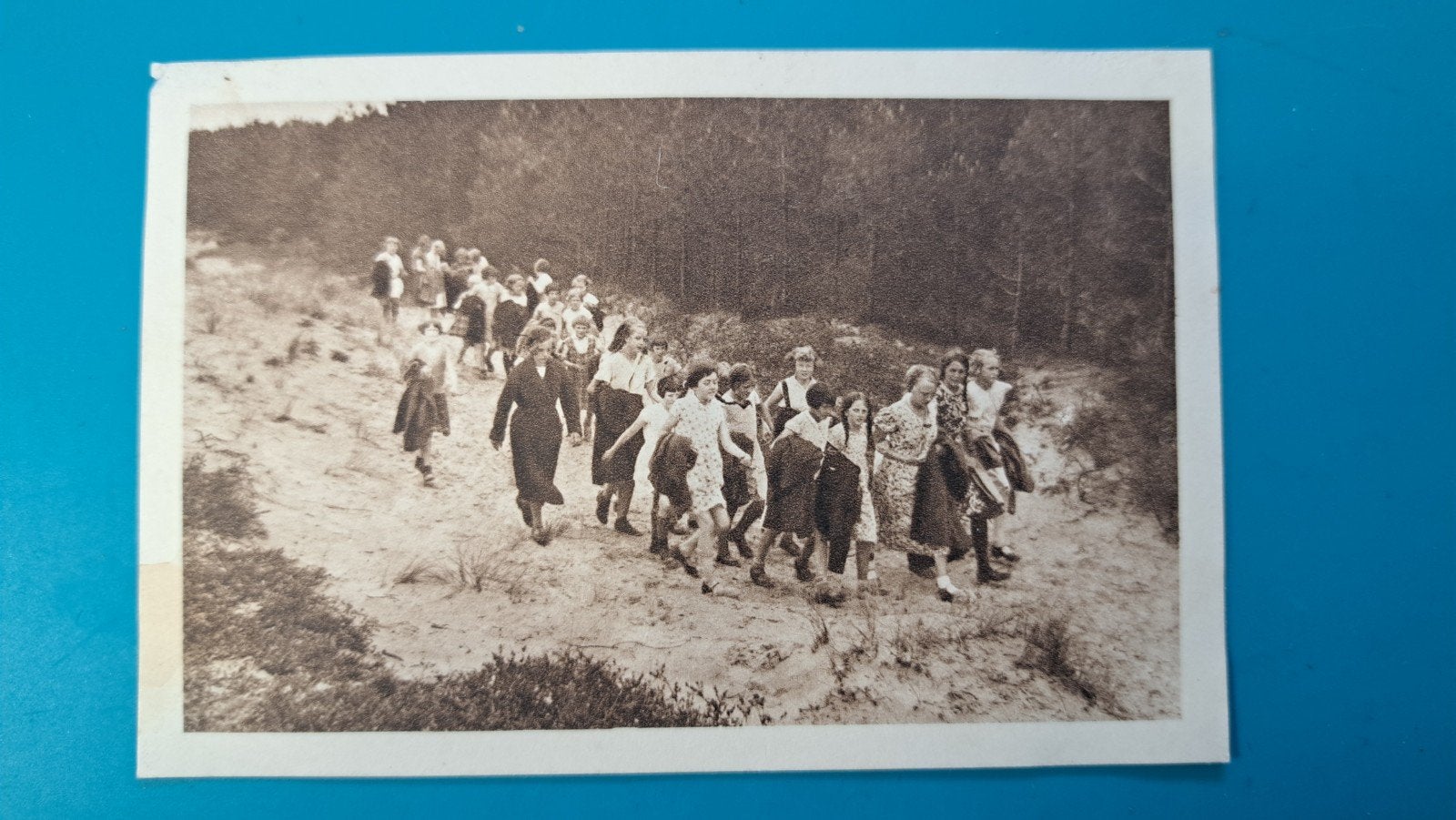Schiermonnikoog Vacantie Koloniehuis Elim 1937, Verzamelen, Ansichtkaarten | Nederland, Ophalen of Verzenden, 1920 tot 1940, Gelopen