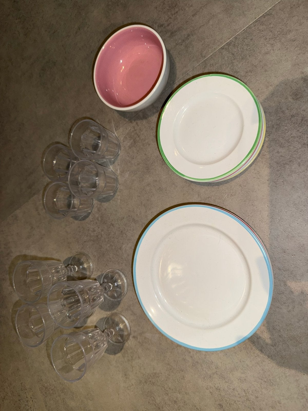 Speelkeuken servies: borden, kom en glazen set, Ophalen of Verzenden, Zo goed als nieuw, Overige materialen, Speelkeuken-accessoire